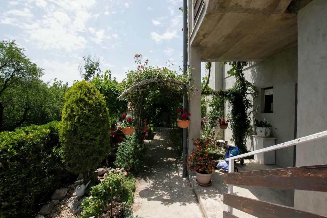 Apartments Frkovic Ledenice Eksteriør billede